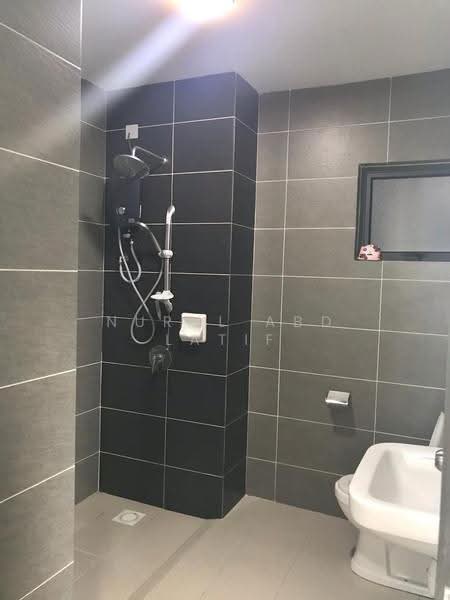 Condominium for Rent at The Henge - Nurul Abd Latif - PropertyGuru.com.my