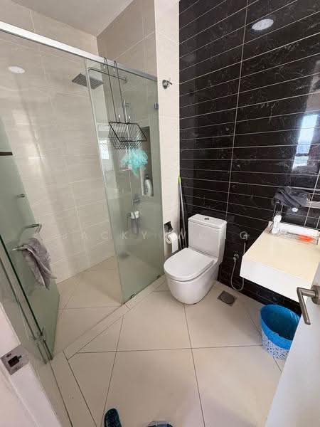 Kondominium untuk Disewa di Sky Condominium (Skyz Residence) - Jacky Wong - Bathroom - PropertyGuru.com.my
