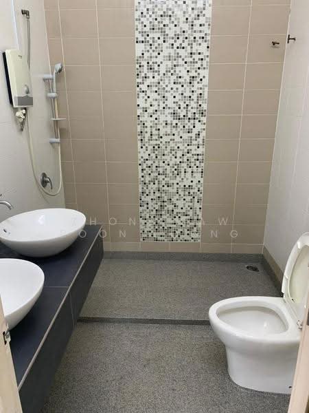 Terraced House for Sale in Kampung Perlis (Bayan Lepas) - Zhonl Saw Boon Loong - Bathroom - PropertyGuru.com.my