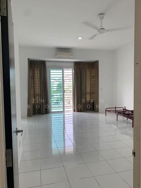 Terraced House for Sale in Kampung Perlis (Bayan Lepas) - Zhonl Saw Boon Loong - Living Room - PropertyGuru.com.my