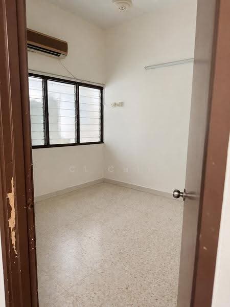 Rumah Teres 1-Tingkat untuk Dijual di Taman Sri Serdang (Seri Kembangan) - CL Chin - Interior - PropertyGuru.com.my
