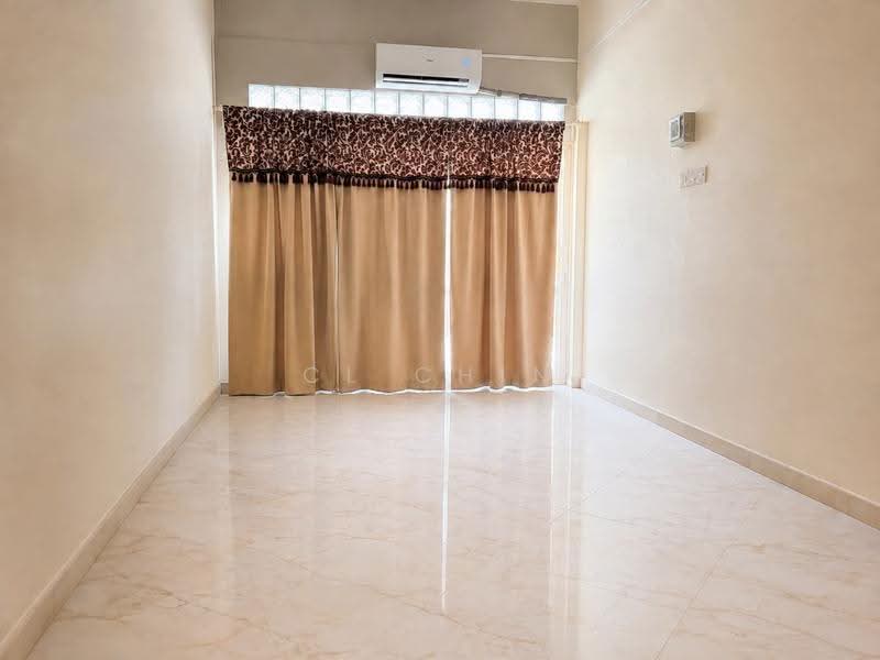 Rumah Teres 1-Tingkat untuk Dijual di Taman Sri Serdang (Seri Kembangan) - CL Chin - Interior - PropertyGuru.com.my