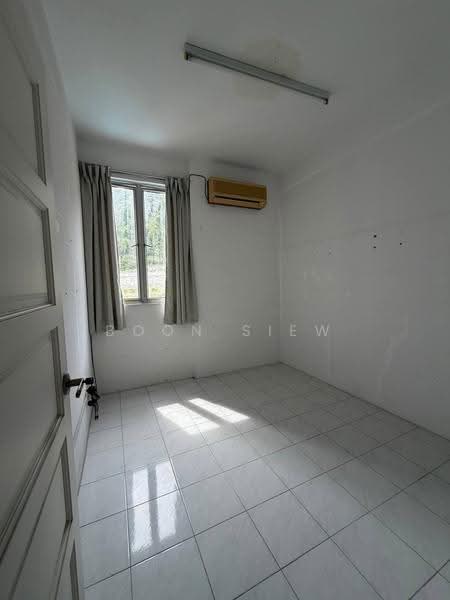 Condominium for Sale at Jay Series (Greenlane Heights Block J) - Boon Siew - Interior - PropertyGuru.com.my