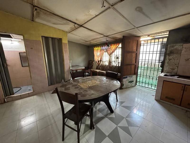 Terraced House for Sale in Taman Muhibbah (Kota Tinggi) - Arshad . - Interior - PropertyGuru.com.my