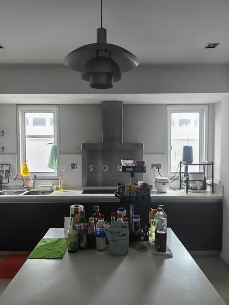 Condominium for Sale at 11 Gurney Drive - Hudson Tan - Kitchen - PropertyGuru.com.my