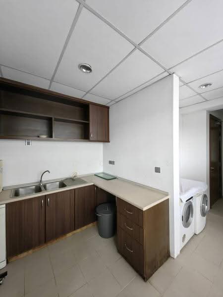 Condominium for Sale at 11 Gurney Drive - Hudson Tan - Kitchen - PropertyGuru.com.my