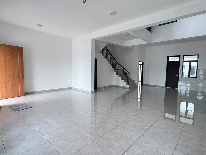2-storey Terraced House for Sale in Taman Impian Emas (Skudai) - Ann . - Living Room - PropertyGuru.com.my