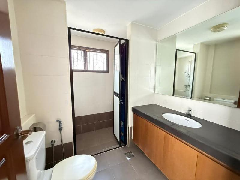 Bungalow House for Sale in Ayer Keroh (Melaka) - Bibong Ong - Bathroom - PropertyGuru.com.my