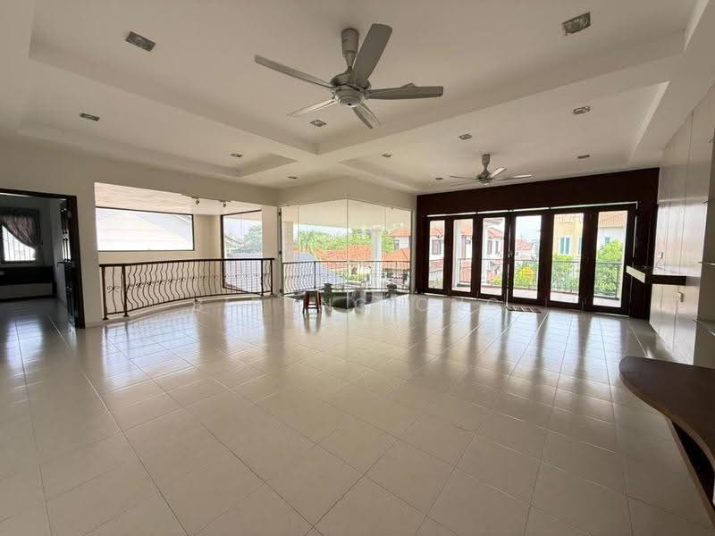 Bungalow House for Sale in Ayer Keroh (Melaka) - Bibong Ong - Living Room - PropertyGuru.com.my