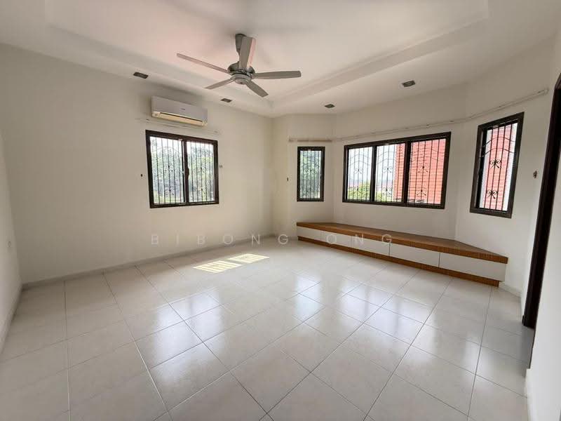 Bungalow House for Sale in Ayer Keroh (Melaka) - Bibong Ong - Living Room - PropertyGuru.com.my