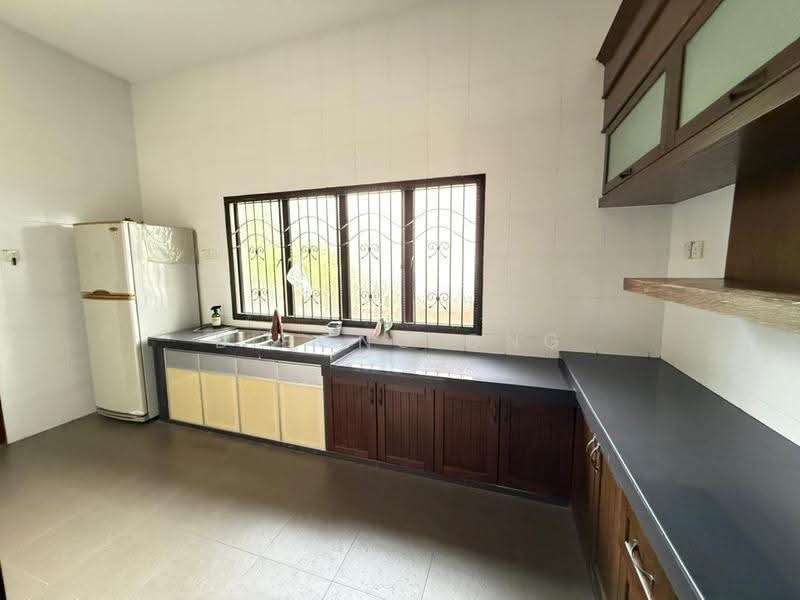Bungalow House for Sale in Ayer Keroh (Melaka) - Bibong Ong - Kitchen - PropertyGuru.com.my
