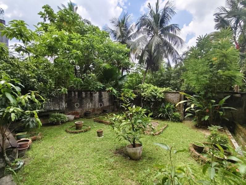 Rumah Teres 3-Tingkat untuk Dijual di Ulu Kelang (Selangor) - Mohd Faizal - Garden - PropertyGuru.com.my