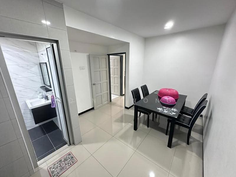 2-storey Terraced House for Sale in Taman Kajang Baru (Kajang) - Connie Wong - Bathroom - PropertyGuru.com.my