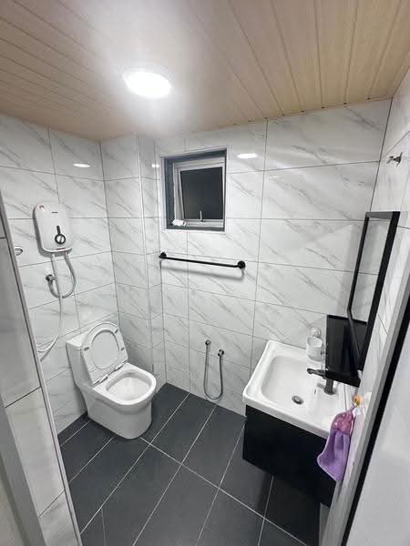 2-storey Terraced House for Sale in Taman Kajang Baru (Kajang) - Connie Wong - Bathroom - PropertyGuru.com.my