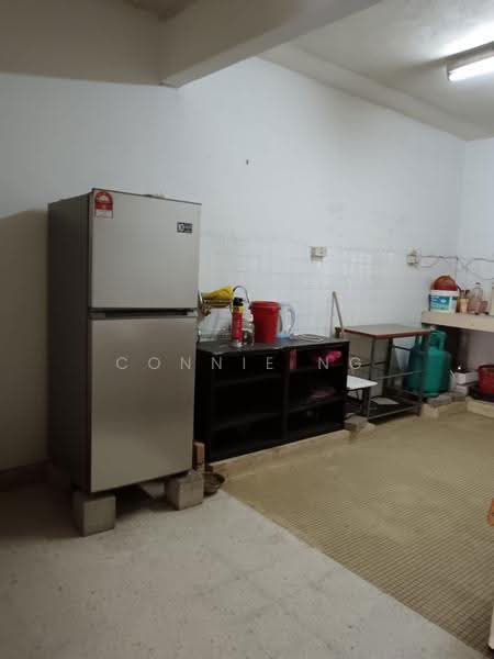 2-storey Terraced House for Sale in Taman Sri Muda (Shah Alam) - Connie Ng - Kitchen - PropertyGuru.com.my