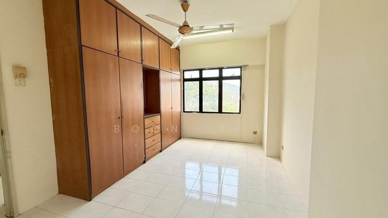 Condominium for Sale at Menara Greenview - Boon Siew - Bedroom - PropertyGuru.com.my