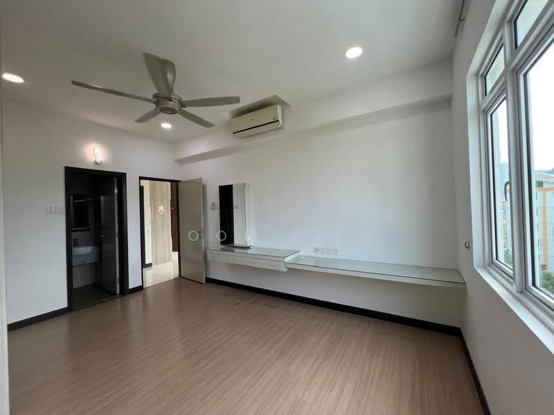 Condominium for Sale at Vertiq - Boon Siew - Bedroom - PropertyGuru.com.my