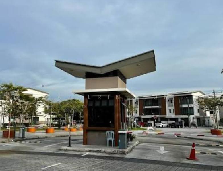 Townhouse for Sale in Puchong (Selangor) - Catherine Lum - Exterior - PropertyGuru.com.my