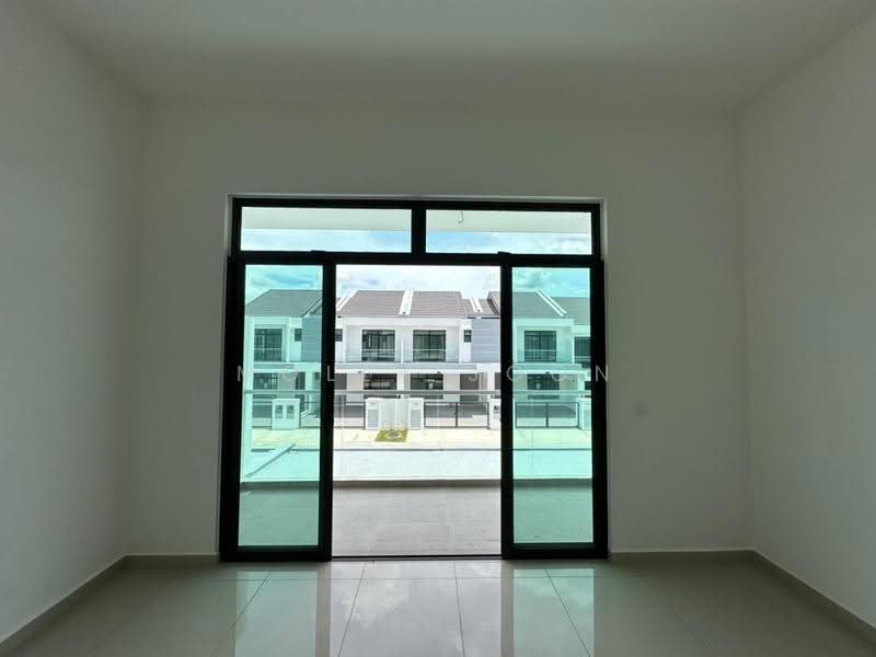 Rumah Teres untuk Dijual di Bandar Putra Kulai (Kulai) - Molly Joon - Exterior - PropertyGuru.com.my