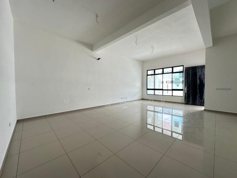 Rumah Teres untuk Dijual di Bandar Putra Kulai (Kulai) - Molly Joon - Living Room - PropertyGuru.com.my