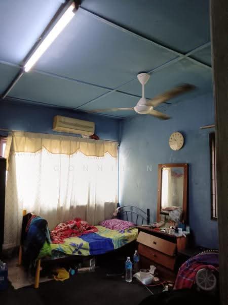 Rumah Teres 3-Tingkat untuk Dijual di Taman Sri Muda (Shah Alam) - Connie Ng - Bedroom - PropertyGuru.com.my