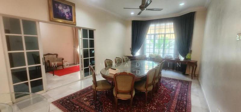 Bungalow House untuk Dijual di Seksyen 8 (Shah Alam) - Mohammad Din Majid - Dining Room - PropertyGuru.com.my