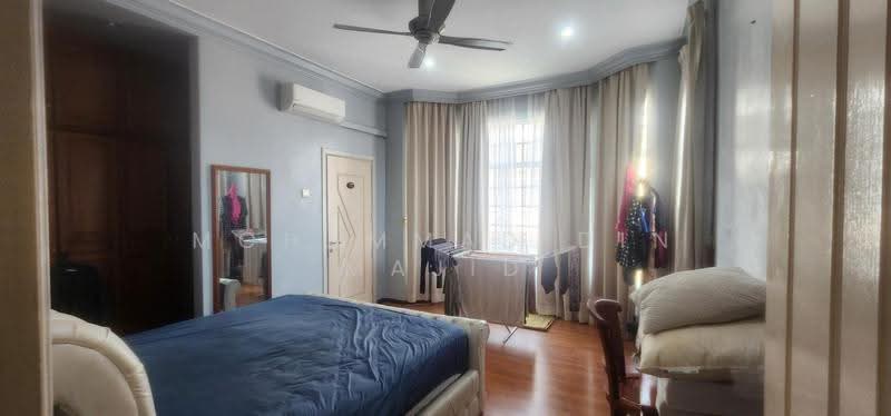 Bungalow House untuk Dijual di Seksyen 8 (Shah Alam) - Mohammad Din Majid - Bedroom - PropertyGuru.com.my