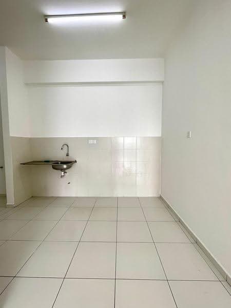 Kondominium untuk Disewa di Spectrum Residence (Alam Permai) - Hailey Ch'ng - Kitchen - PropertyGuru.com.my