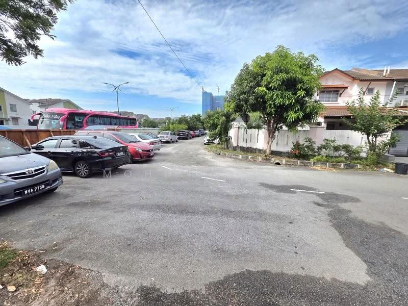 2-storey Terraced House for Sale in Puchong (Selangor) - Mohd Faizal - Exterior - PropertyGuru.com.my