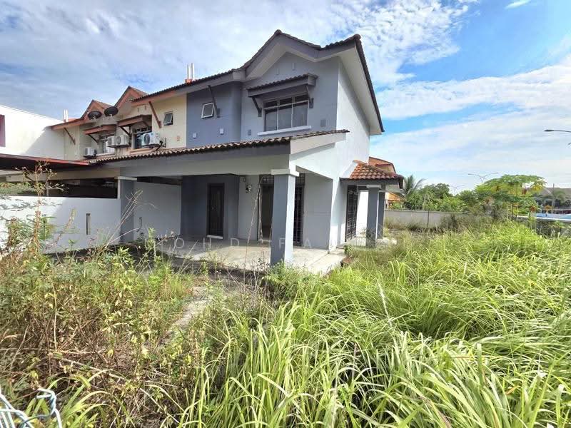 2-storey Terraced House for Sale in Puchong (Selangor) - Mohd Faizal - Exterior - PropertyGuru.com.my