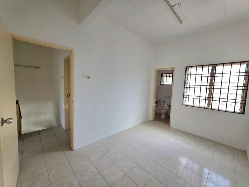 2-storey Terraced House for Sale in Puchong (Selangor) - Mohd Faizal - Interior - PropertyGuru.com.my