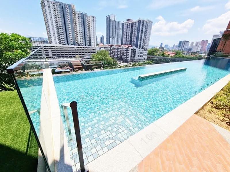 Kediaman Servis untuk Disewa di The Birch - Bryan . - Pool - PropertyGuru.com.my