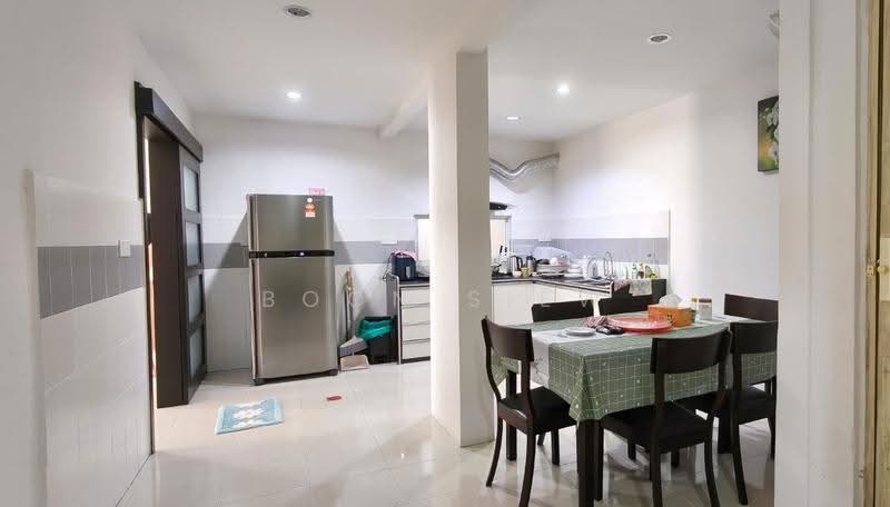 Condominium for Sale at D'Piazza - Boon Siew - Kitchen - PropertyGuru.com.my