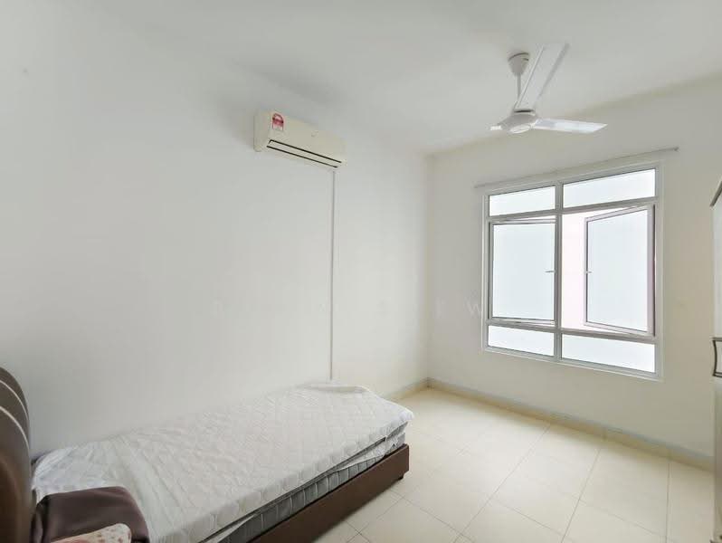 Kondominium untuk Dijual di Arena Residence - Boon Siew - Bedroom - PropertyGuru.com.my