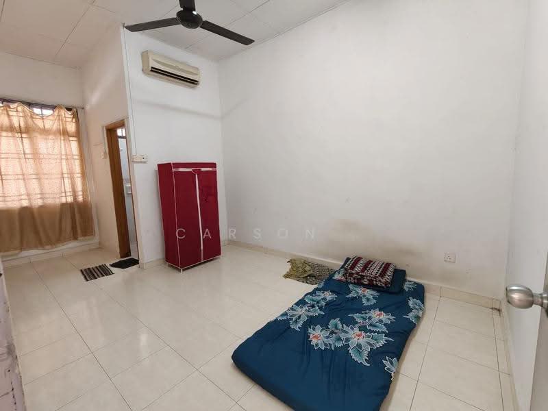 1-storey Terraced House for Sale in Taman Nusa Bestari 2 (Iskandar Puteri (Nusajaya)) - Carson . - Bedroom - PropertyGuru.com.my