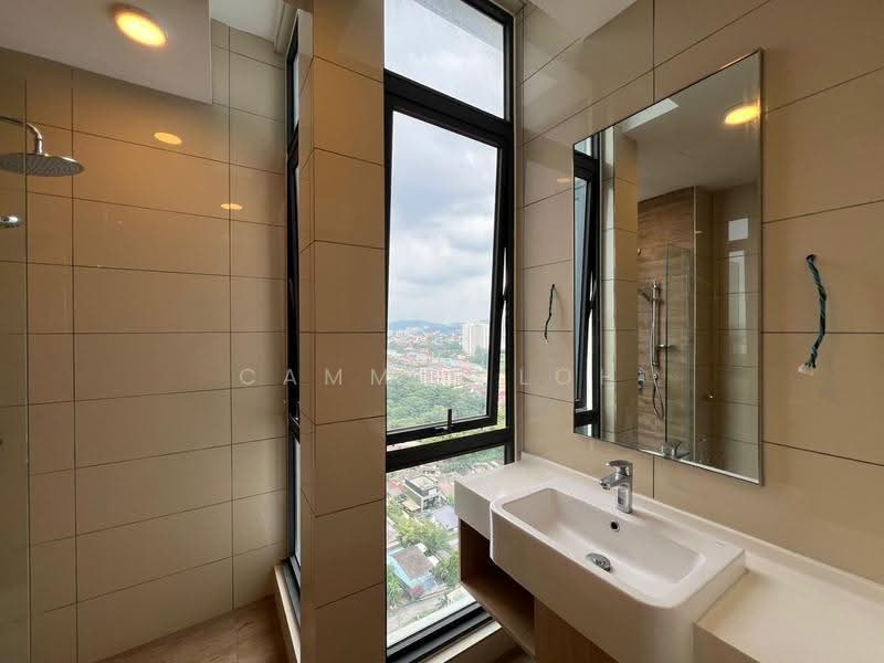 Service Residence for Rent at Avara - Cammie Loh - Bathroom - PropertyGuru.com.my