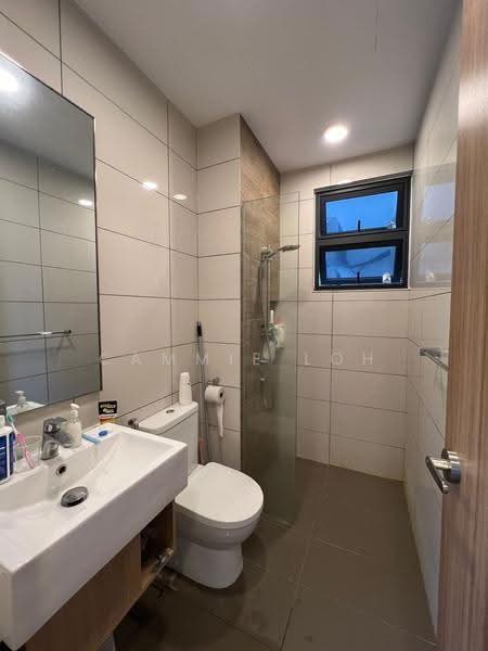 Service Residence for Rent at Avara - Cammie Loh - Bathroom - PropertyGuru.com.my