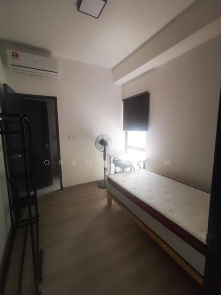 Condominium for Rent at The Holmes 2 - Obama Seah - Bedroom - PropertyGuru.com.my