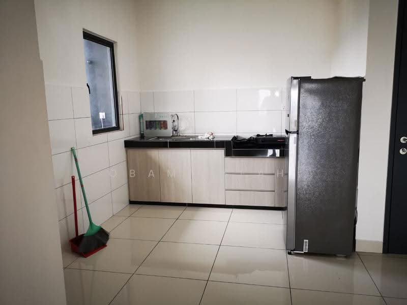 Condominium for Rent at The Holmes 2 - Obama Seah - Kitchen - PropertyGuru.com.my