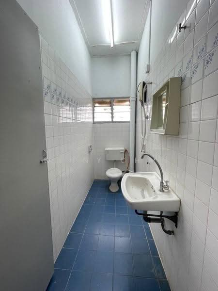 2-storey Terraced House for Rent in New Pasir Puteh (Ipoh) - Winny Chan - Bathroom - PropertyGuru.com.my