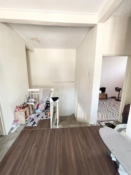 2-storey Terraced House for Sale in Taman Puncak Jalil (Seri Kembangan) - Aaron Yong - Interior - PropertyGuru.com.my