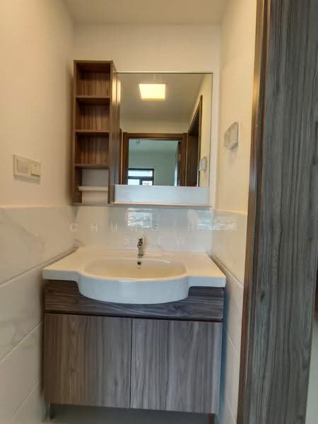 Apartment for Rent at Starview Bay @ Forest City - Chung How Siew - Bathroom - PropertyGuru.com.my