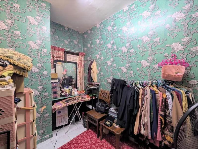 3-storey Terraced House for Sale in Desa Latania (Shah Alam) - Mohammad Din Majid - Interior - PropertyGuru.com.my