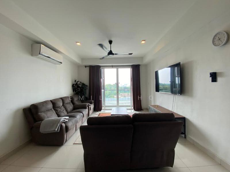 Kediaman Servis untuk Disewa di Temasya 8 - Emily Kho - Living Room - PropertyGuru.com.my