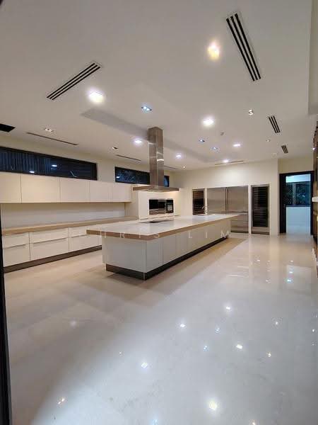 Bungalow House untuk Dijual di Taman Tunku (Bukit Tunku (Kenny Hills)) - Chris Lim - Kitchen - PropertyGuru.com.my