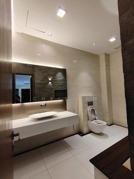 Bungalow House untuk Dijual di Taman Tunku (Bukit Tunku (Kenny Hills)) - Chris Lim - Bathroom - PropertyGuru.com.my