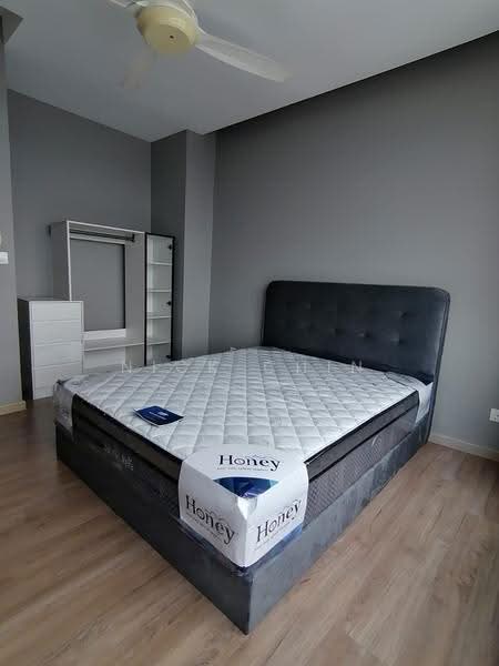 Kediaman Servis untuk Disewa di MKH Boulevard II - Nick Chin - Bedroom - PropertyGuru.com.my