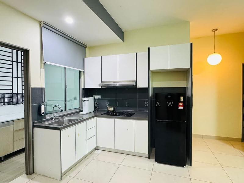 Kediaman Servis untuk Disewa di SKS Habitat - Valerie Saw - Kitchen - PropertyGuru.com.my