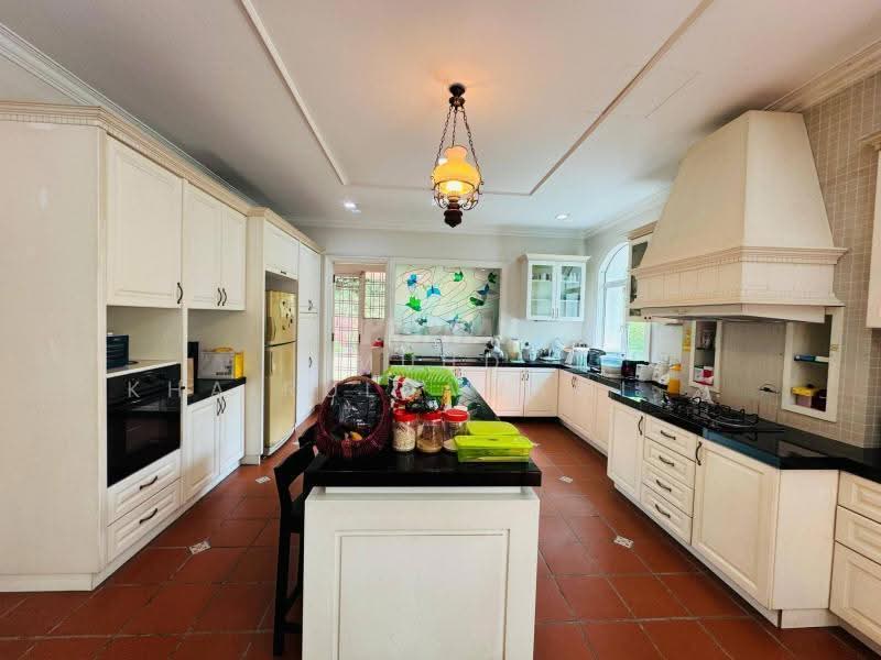 Bungalow House untuk Dijual di SS19 (Subang Jaya) - Muhd Khairulnawawi Kamaruddin - Kitchen - PropertyGuru.com.my