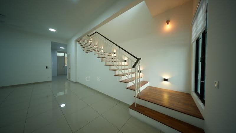 2-storey Terraced House for Rent in Semenyih (Selangor) - CK Law - Living Room - PropertyGuru.com.my